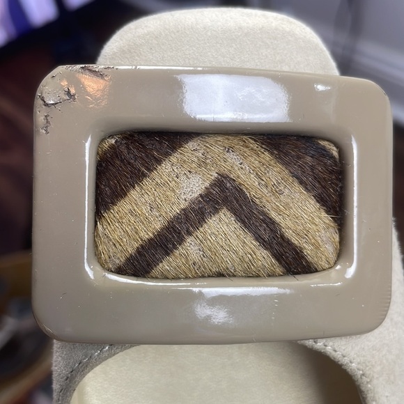 Fs/ny beige suede & patent leather w/calf hair accessory size 6. 3/4 inch heel - Picture 10 of 10